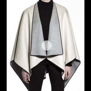 Beryll Cashmere reversible cape poncho